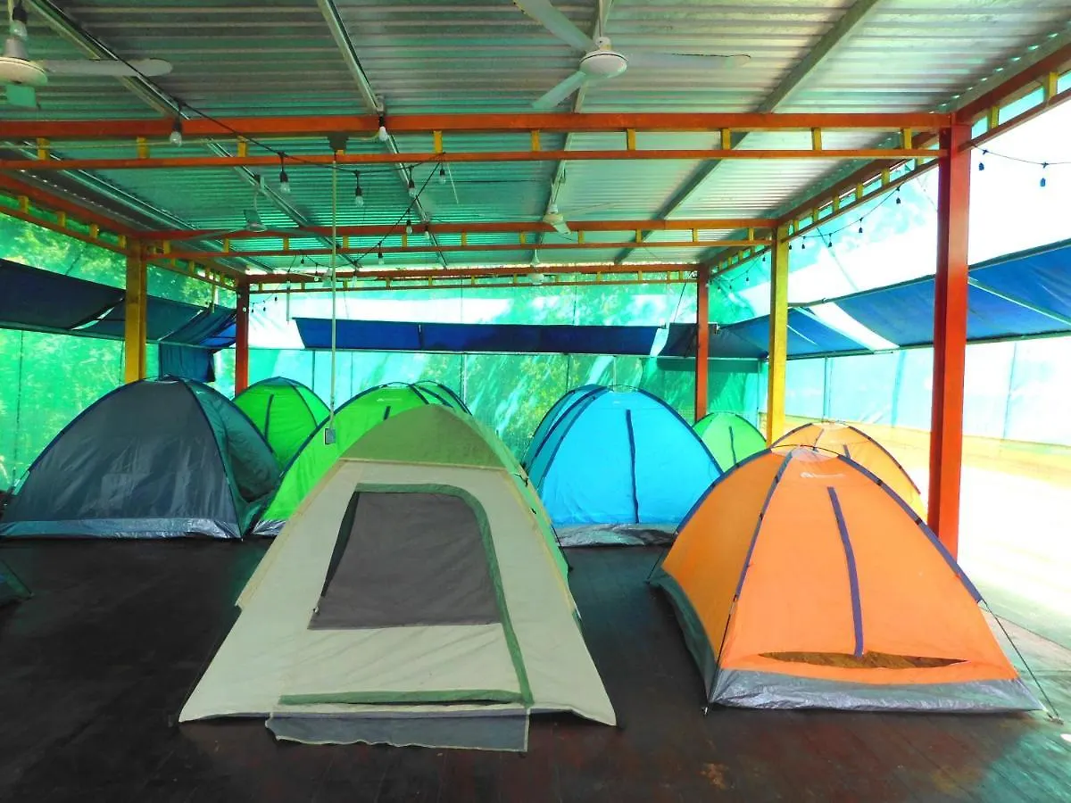 Chakpool Hostal & Camping Cancún 0*,
